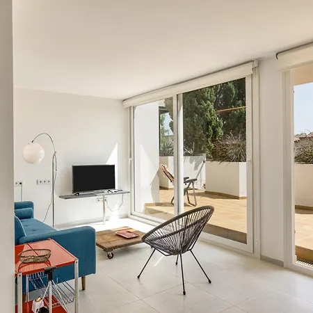 - Bajos L' Escala