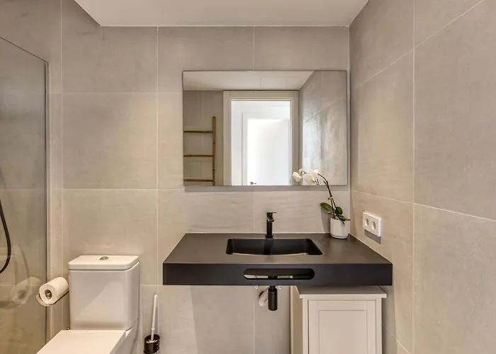 - Bajos Appartement L' Escala